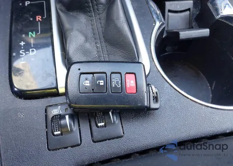 2018 Toyota Highlander Xle from USA, damaged, VIN 5TDJZRFH1JS902988